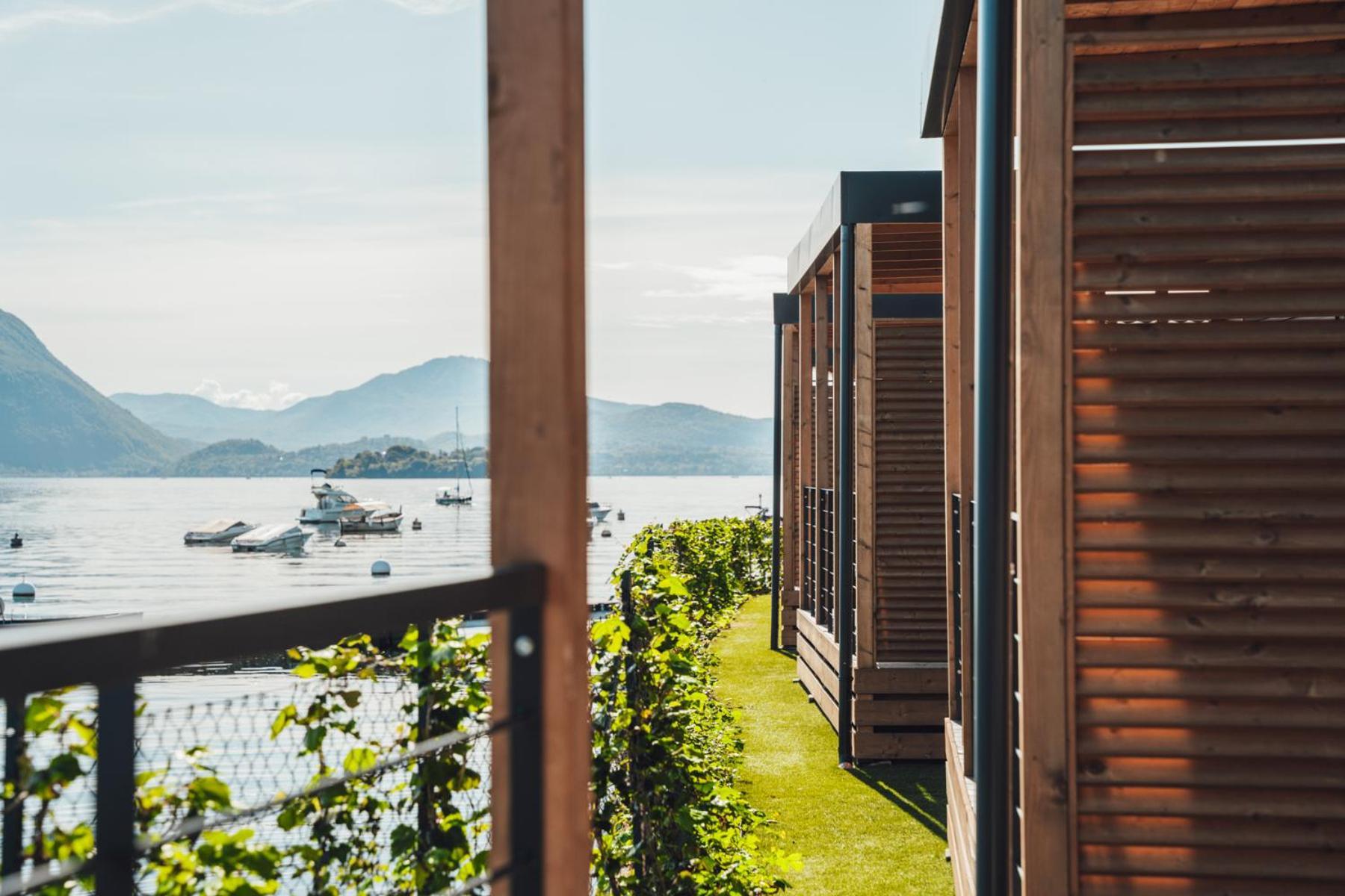 Lago Maggiore Bay 바메노 외부 사진
