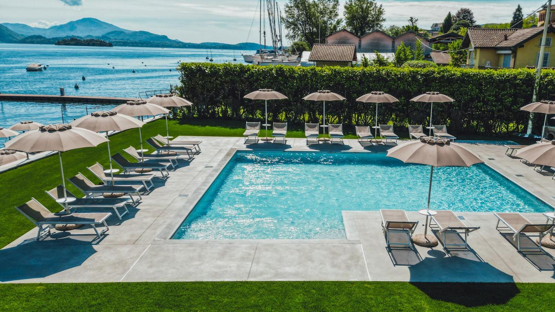 Lago Maggiore Bay 바메노 외부 사진